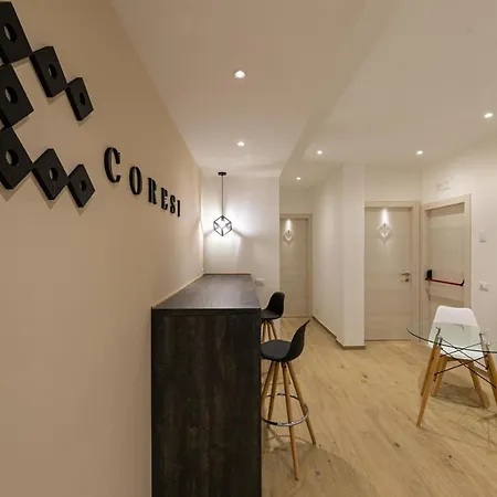 Konukevi Coresi Cefalù